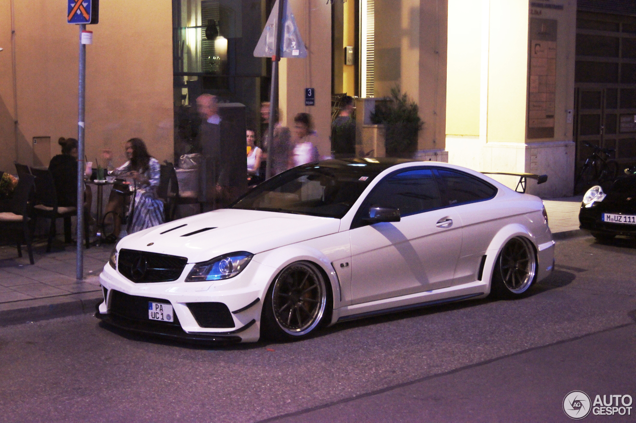 Mercedes-Benz C 63 AMG Coupé Black Series