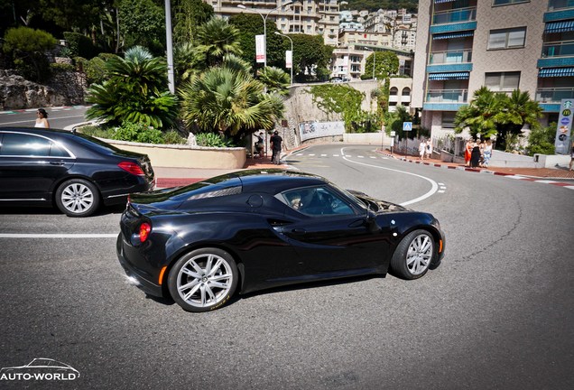 Alfa Romeo 4C Coupé