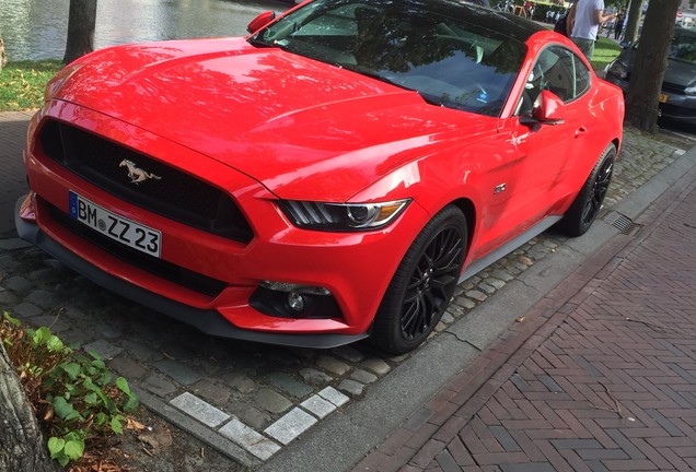 Ford Mustang GT 2015