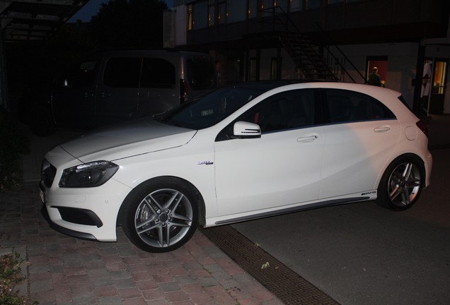 Mercedes-Benz A 45 AMG