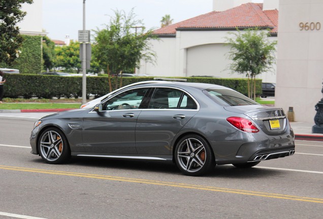 Mercedes-AMG C 63 S W205