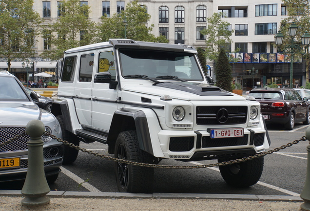 Mercedes-Benz G 500 4X4²