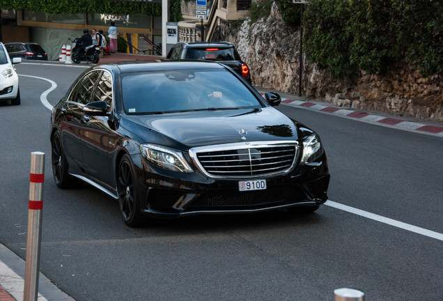 Mercedes-Benz S 63 AMG V222