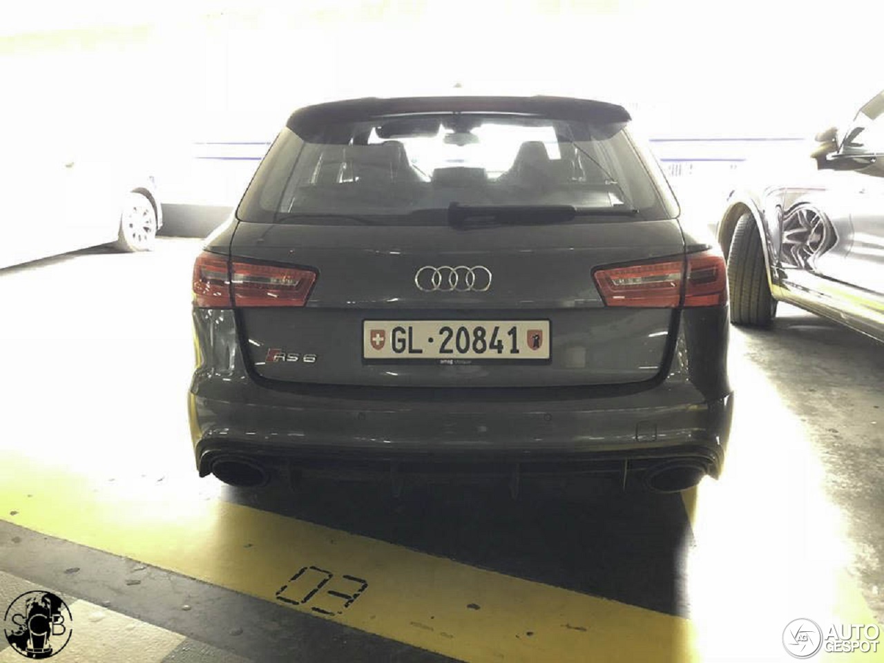 Audi RS6 Avant C7