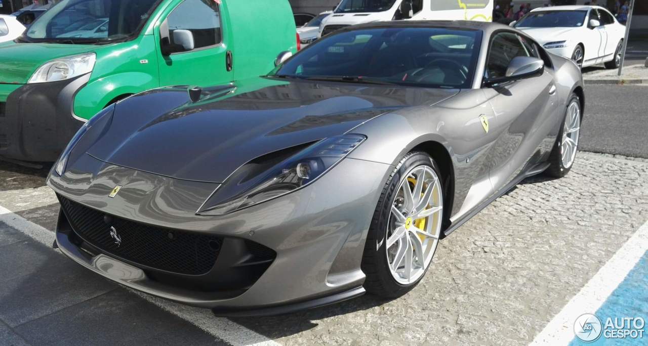 Ferrari 812 Superfast