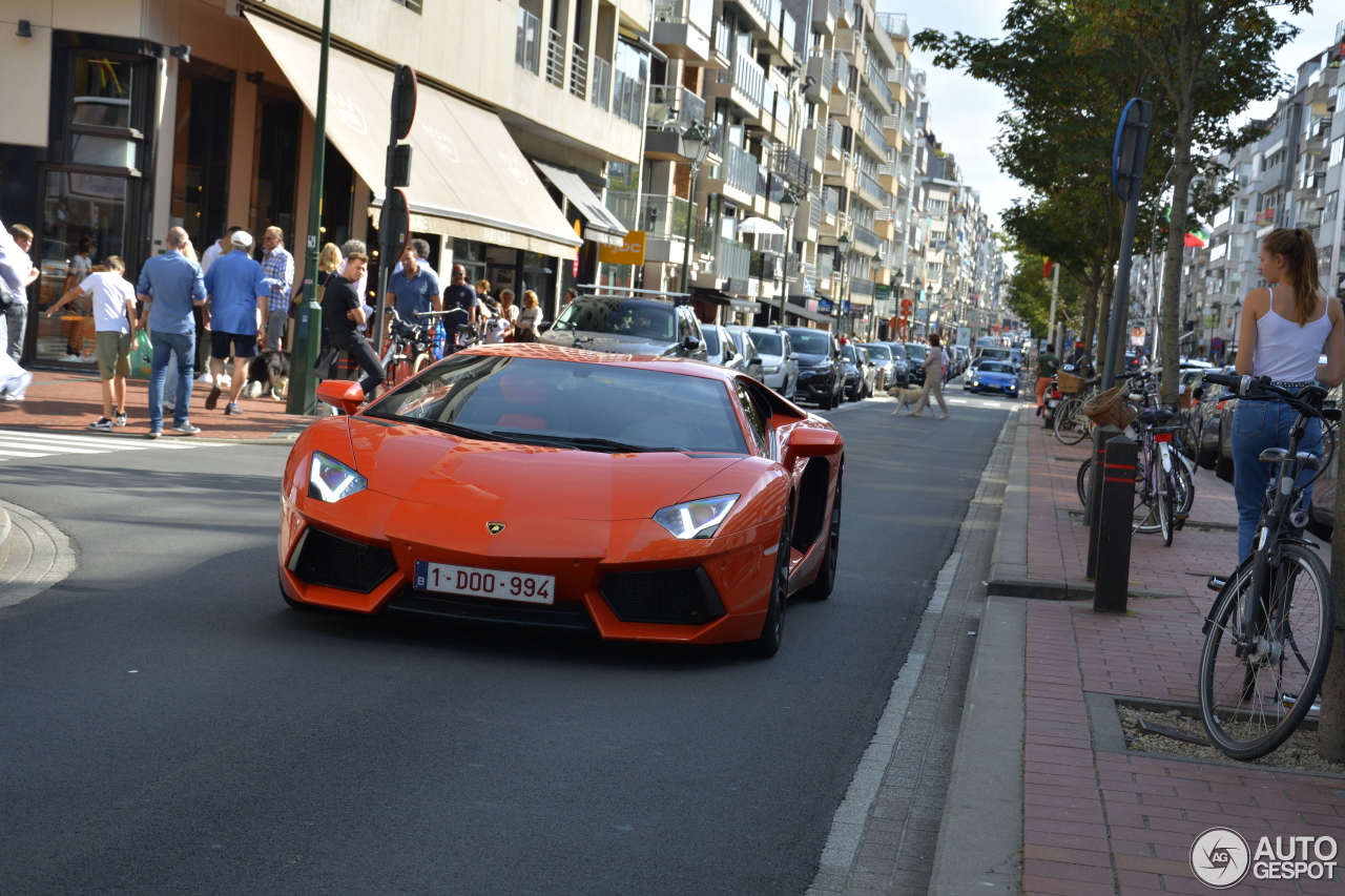 Lamborghini Aventador LP700-4