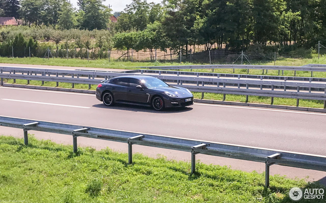 Porsche 970 Panamera GTS MkI