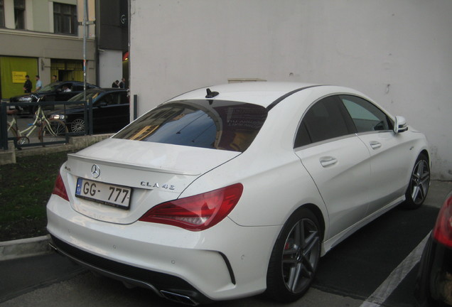 Mercedes-AMG CLA 45 C117