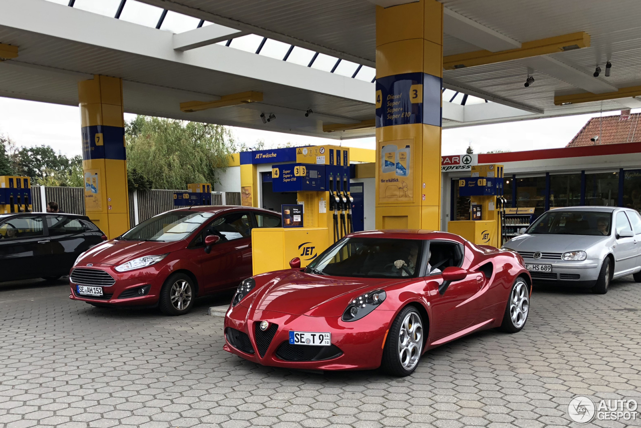 Alfa Romeo 4C Coupé