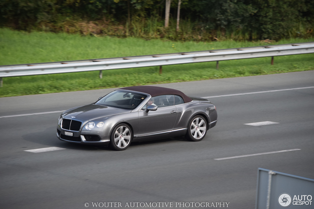 Bentley Continental GTC V8