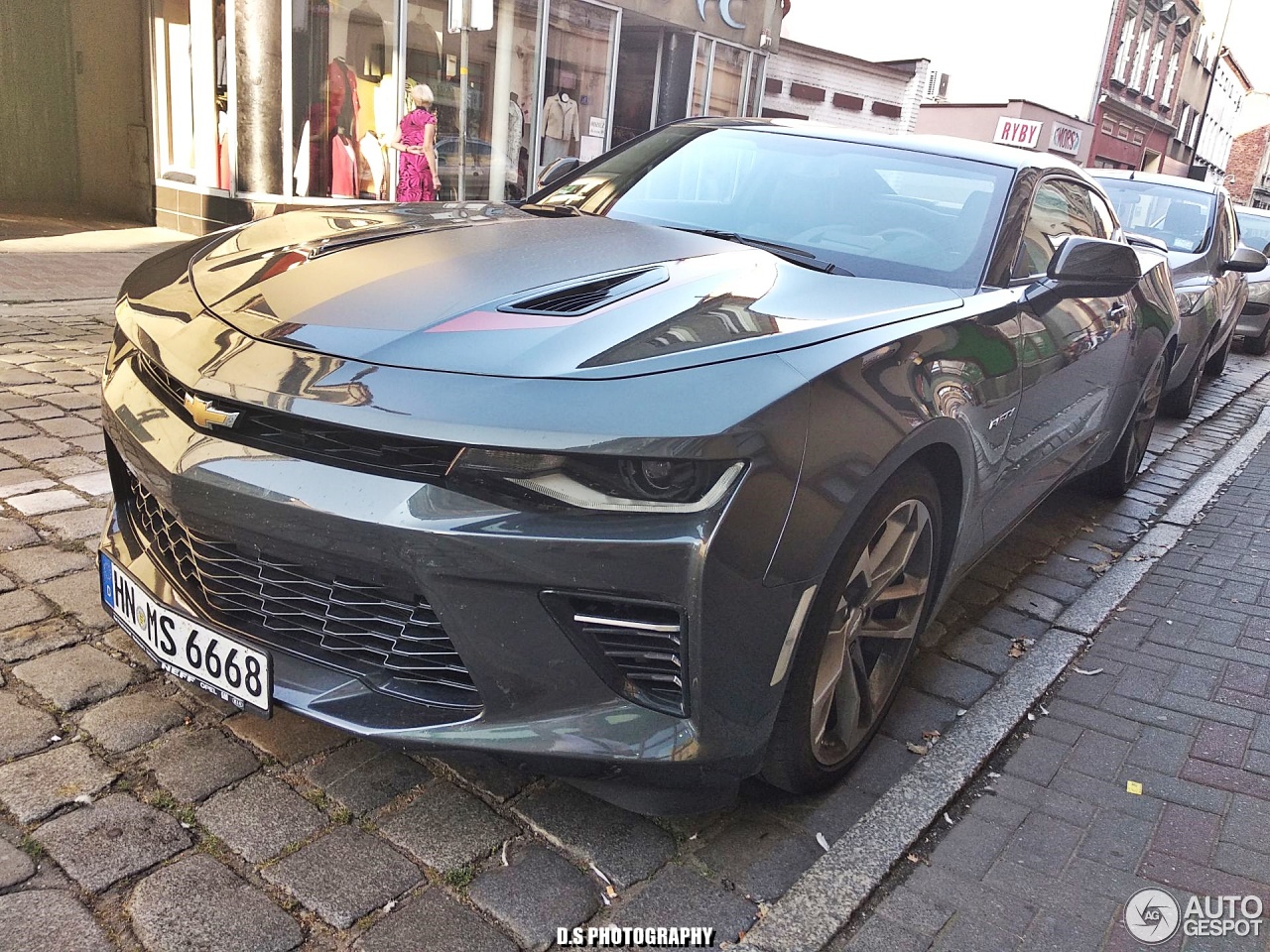 Chevrolet Camaro SS 2016 50th Anniversary