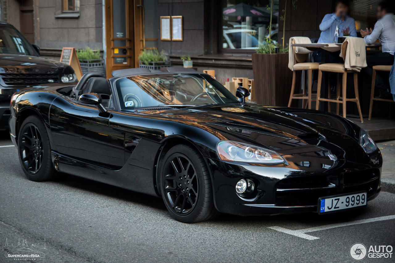 Dodge Viper SRT-10 Roadster 2003