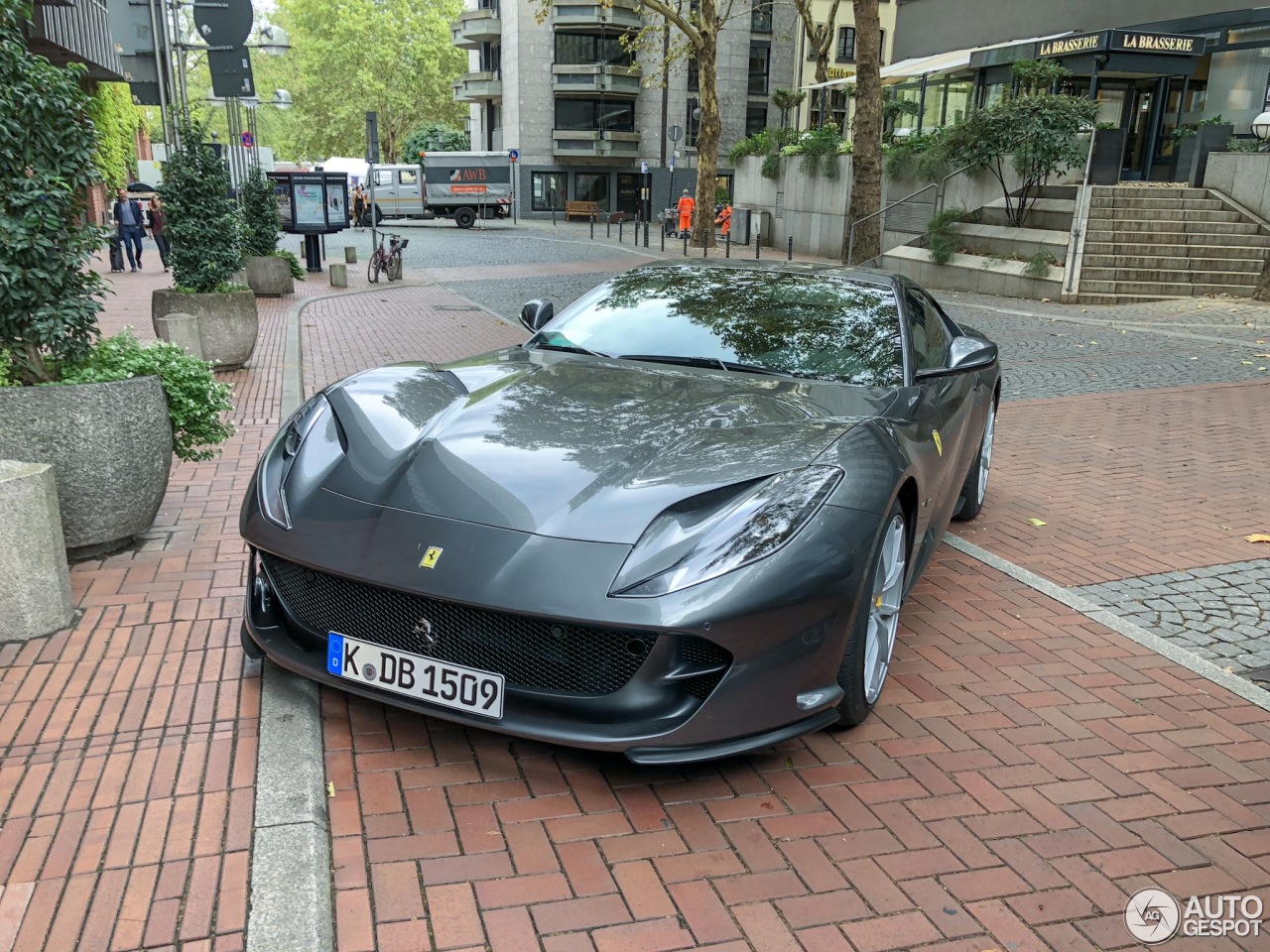 Ferrari 812 Superfast