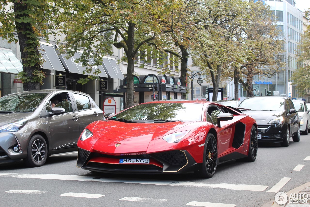 Lamborghini Aventador LP750-4 SuperVeloce