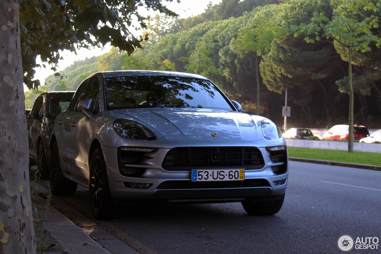 Porsche 95B Macan GTS