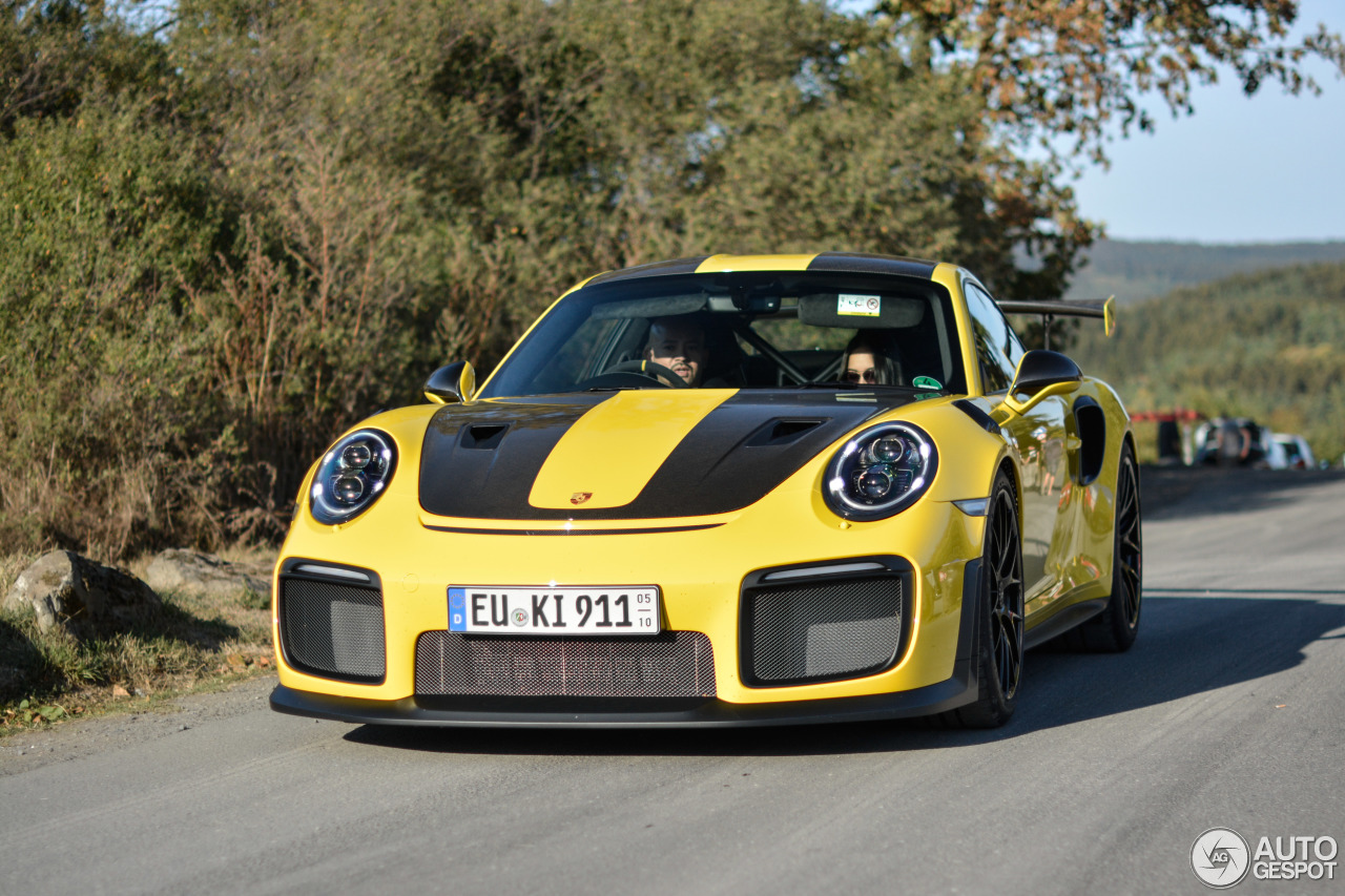 Porsche 991 GT2 RS Weissach Package