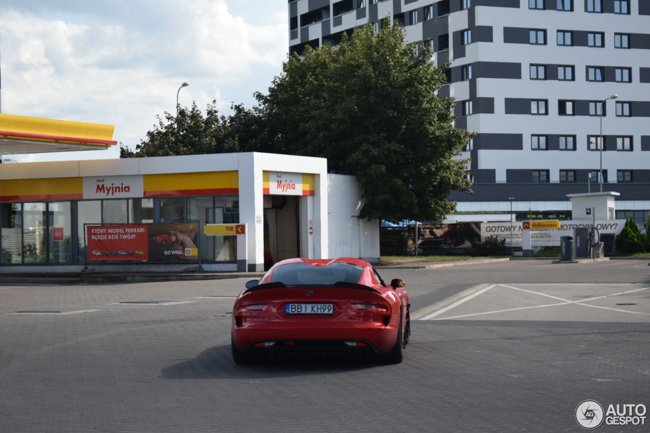 SRT Viper 2013