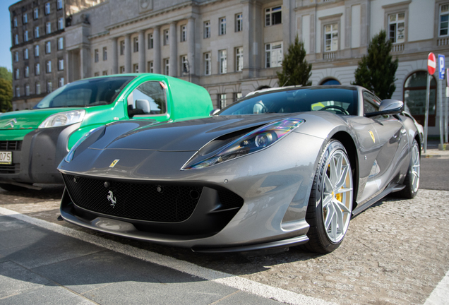 Ferrari 812 Superfast