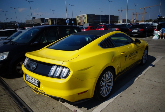 Ford Mustang GT 2015