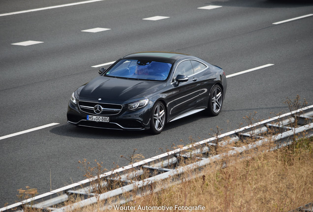 Mercedes-Benz S 63 AMG Coupé C217