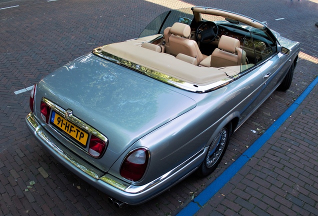 Rolls-Royce Corniche