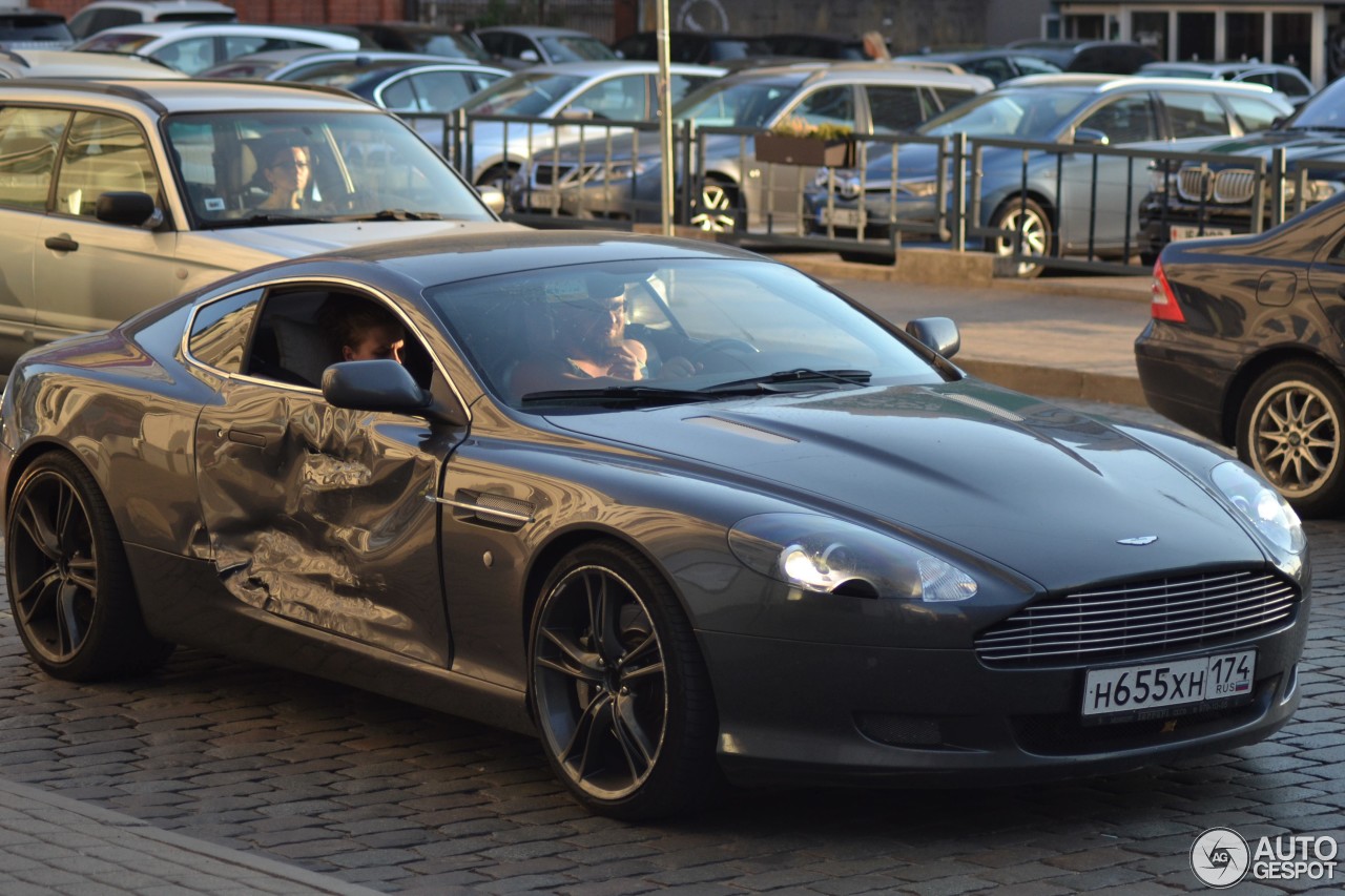 Aston Martin DB9