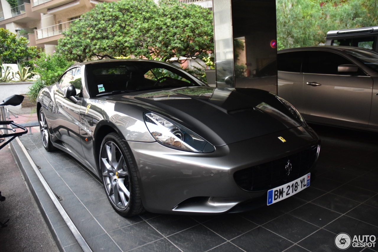 Ferrari California