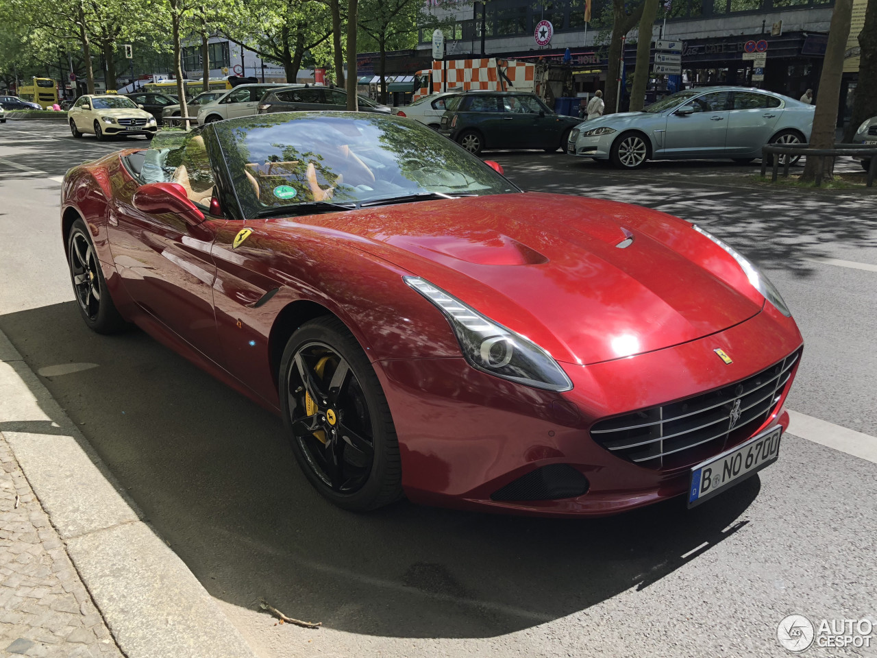 Ferrari California T