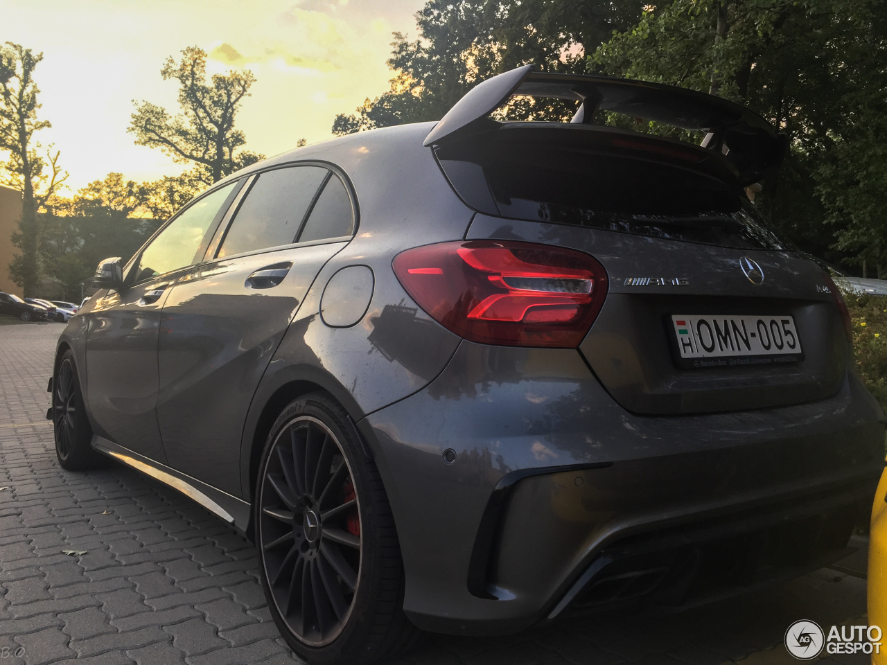 Mercedes-AMG A 45 W176 2015