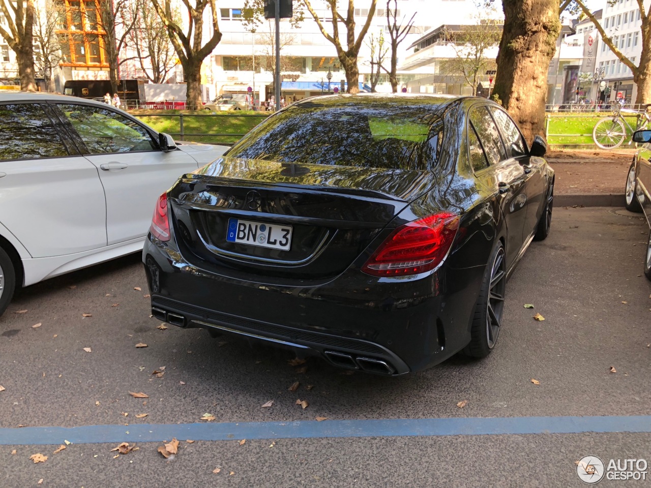 Mercedes-AMG C 63 S W205