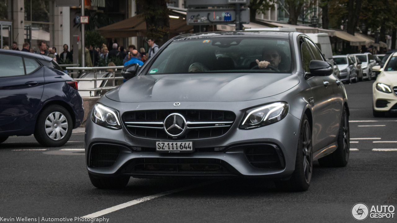 Mercedes-AMG E 63 S W213