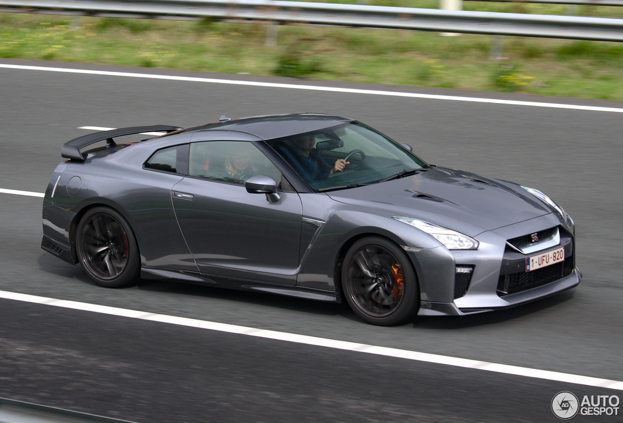 Nissan GT-R 2017