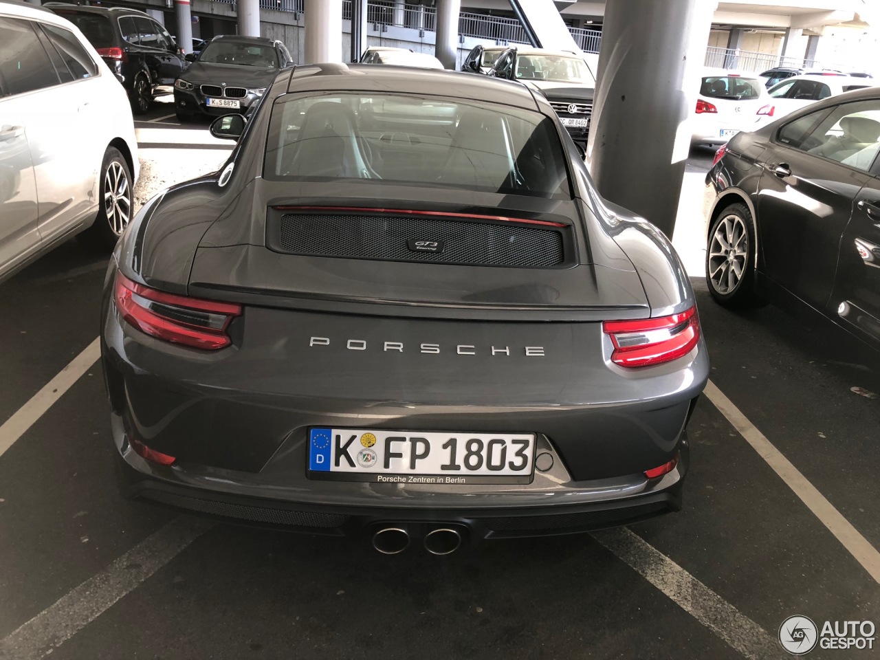 Porsche 991 GT3 Touring