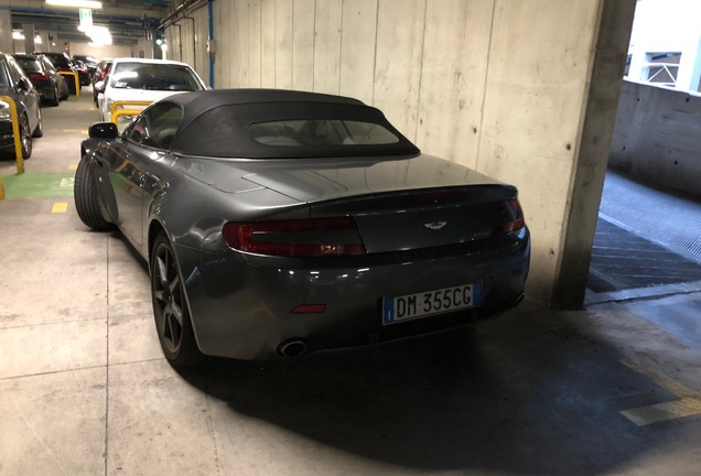 Aston Martin V8 Vantage Roadster