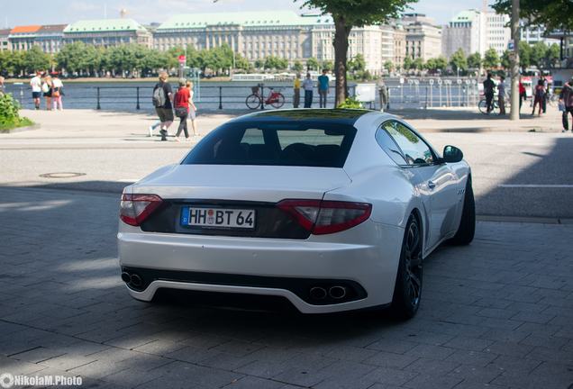 Maserati GranTurismo S Automatic