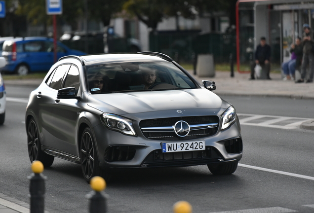 Mercedes-AMG GLA 45 X156 2017