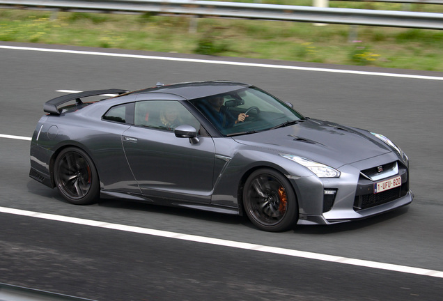 Nissan GT-R 2017