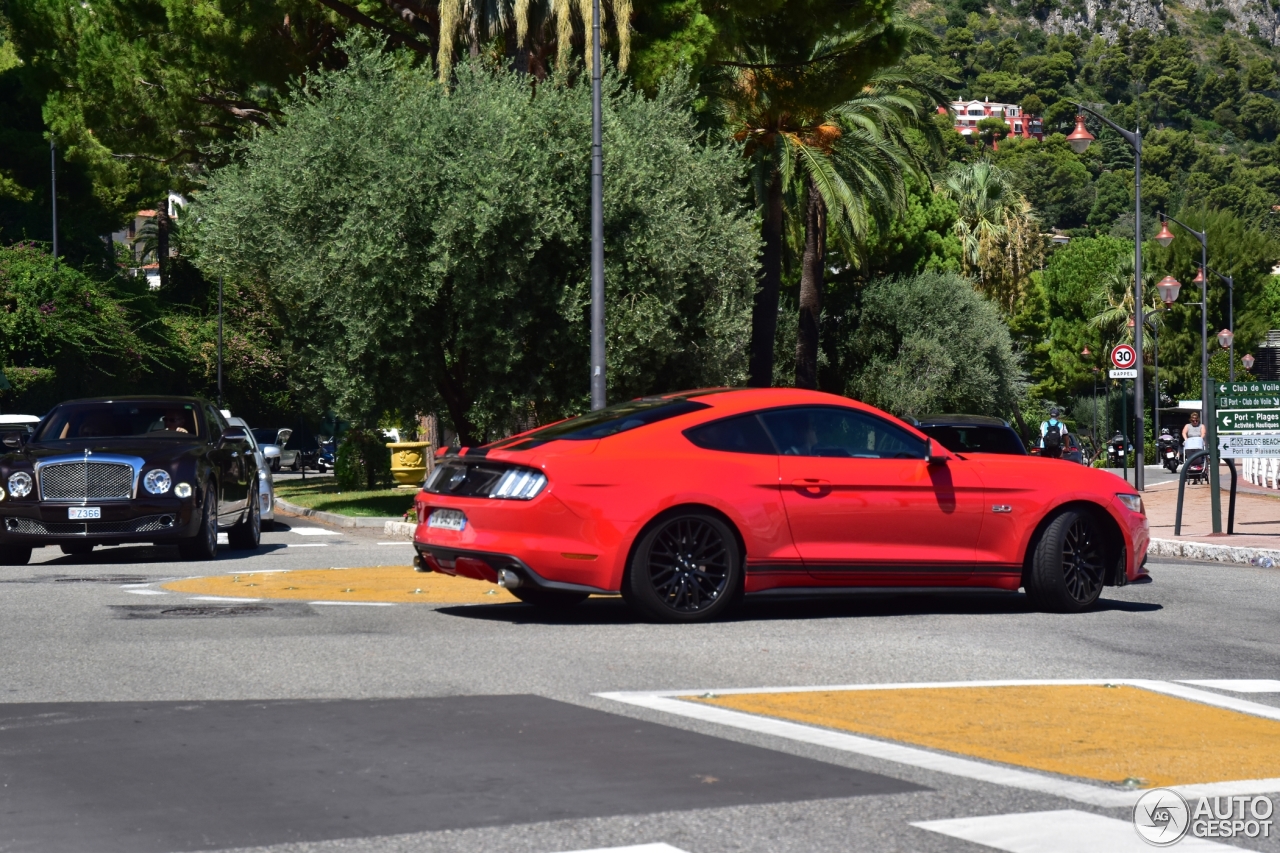 Ford Mustang GT 2015