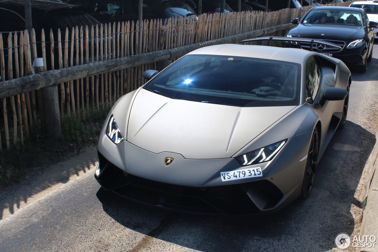 Lamborghini Huracán LP640-4 Performante