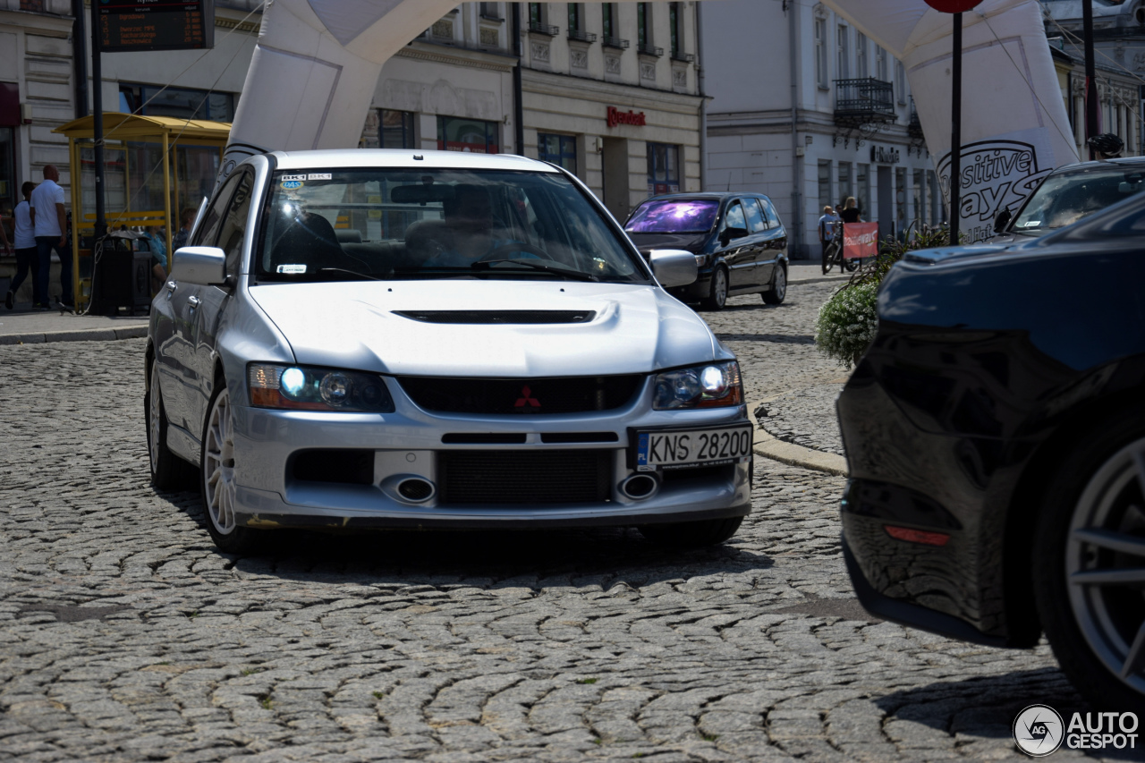 Mitsubishi Lancer Evolution IX