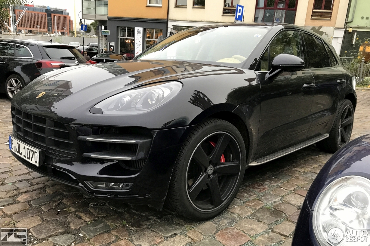 Porsche 95B Macan Turbo