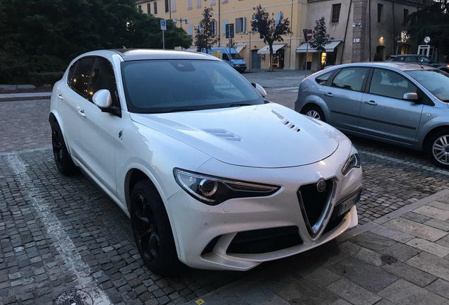 Alfa Romeo Stelvio Quadrifoglio