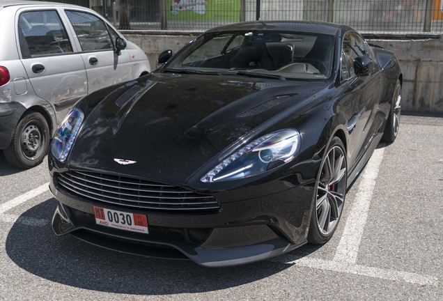 Aston Martin Vanquish 2013