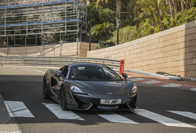 McLaren 570S