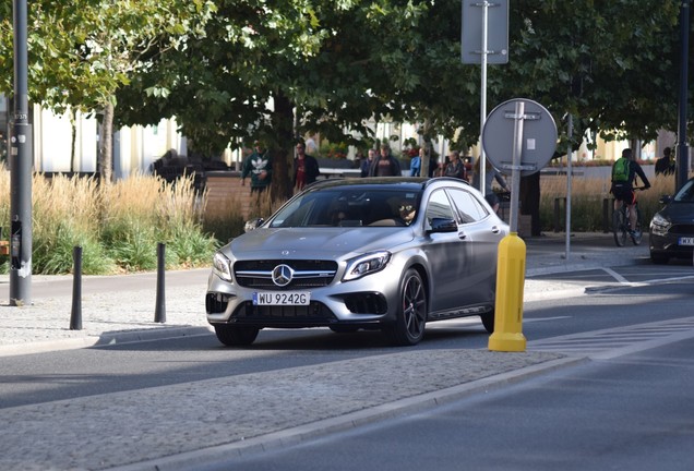 Mercedes-AMG GLA 45 X156 2017