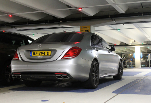 Mercedes-AMG S 63 V222