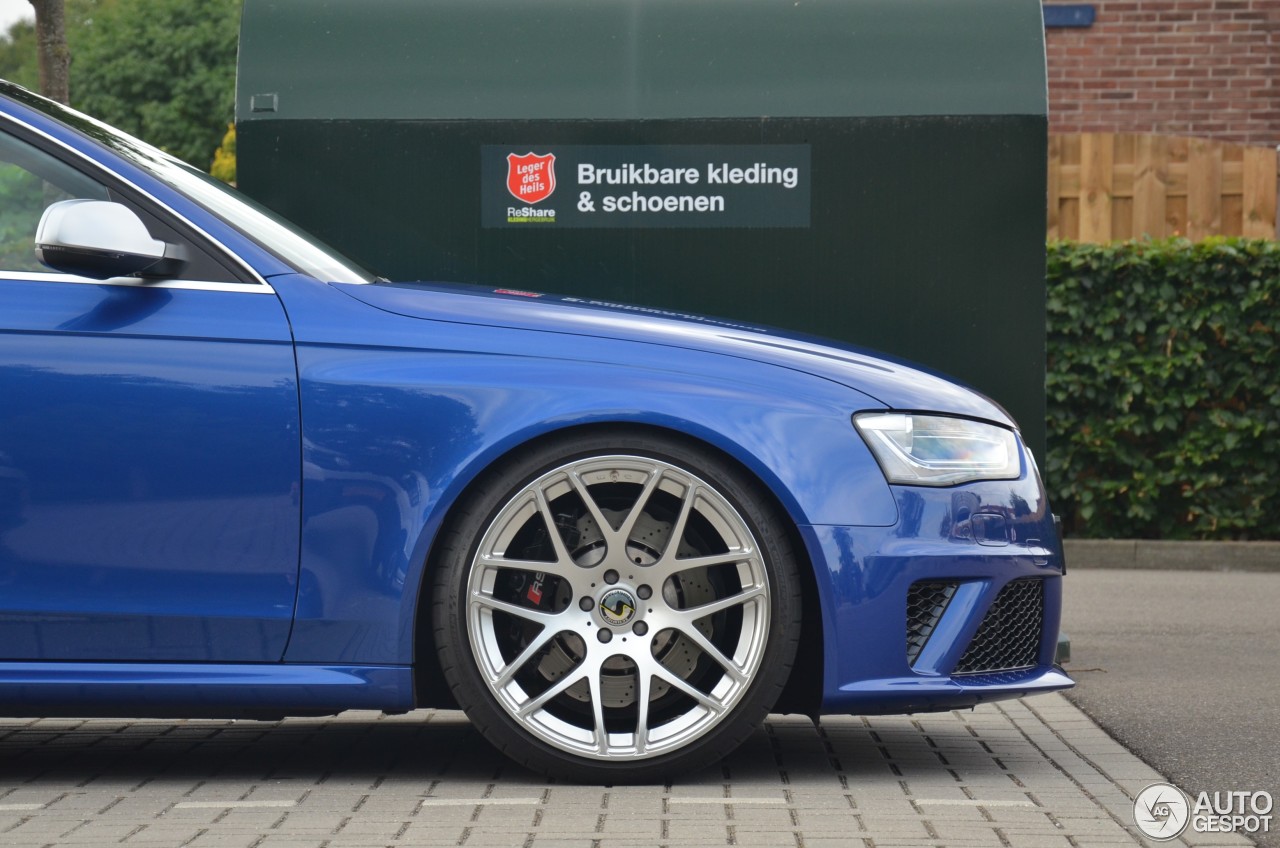 Audi RS4 Avant B8