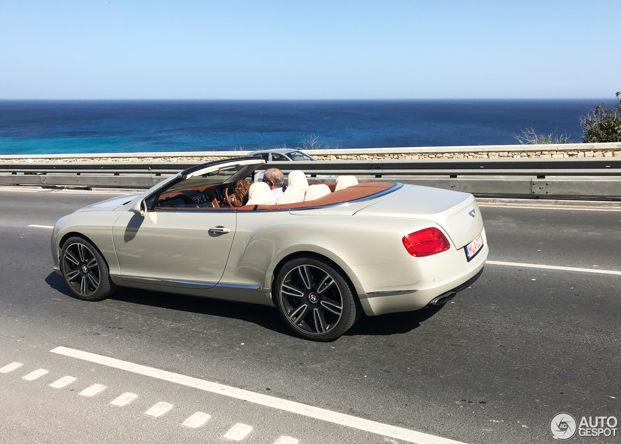 Bentley Continental GTC V8