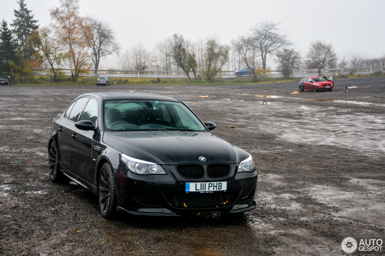 BMW M5 E60 2005