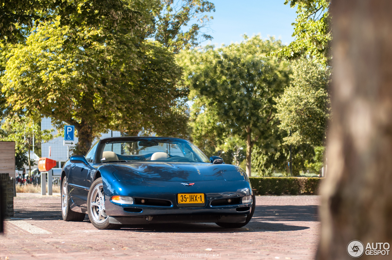 Chevrolet Corvette C5 Convertible